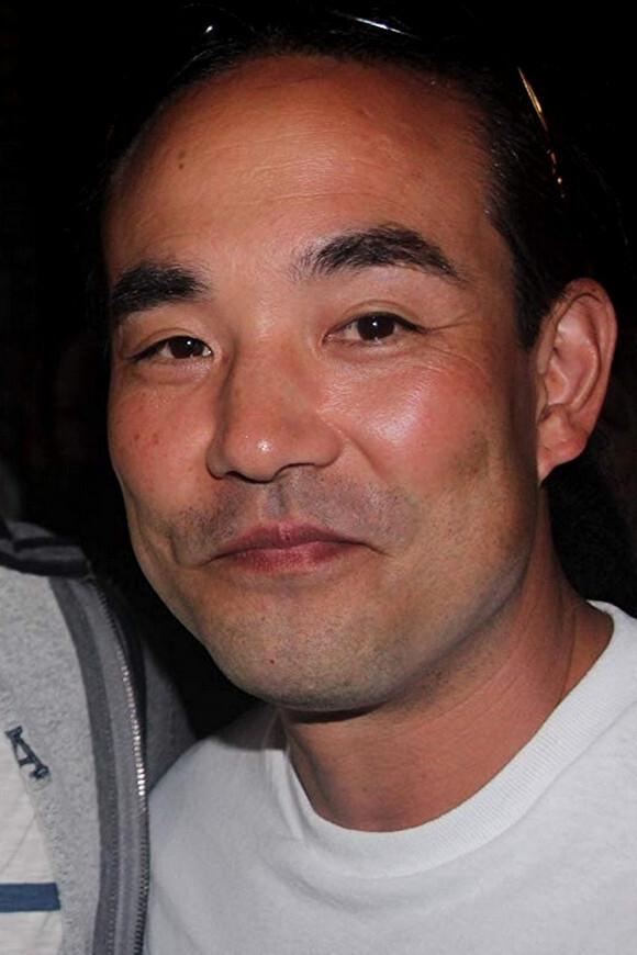 Warren Takeuchi Biography