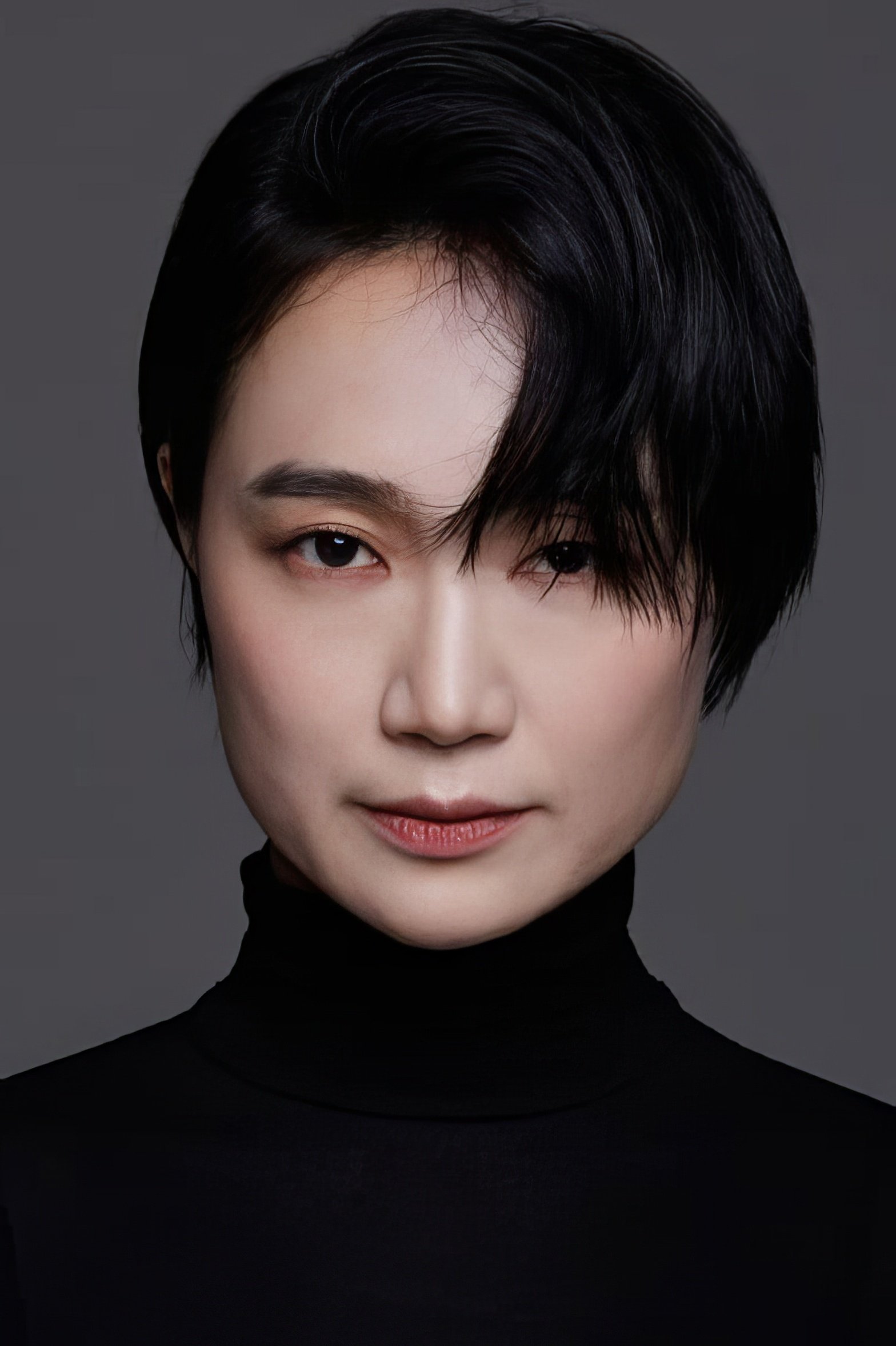Choi Hee-jin Biography
