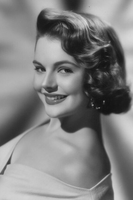 Myrna Hansen Biography
