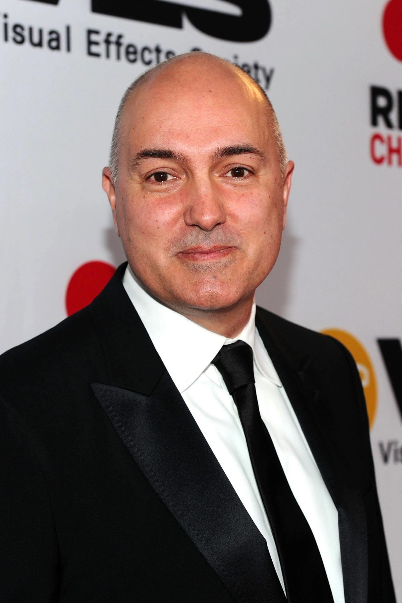 Roger Guyett biography, age and filmography