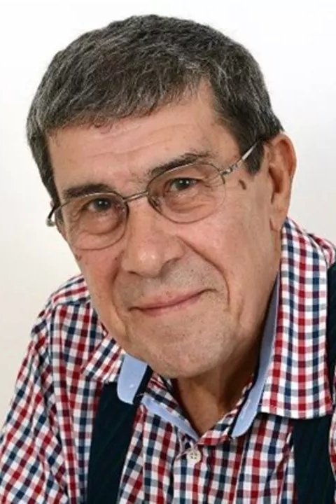 Zihni Göktay Biography