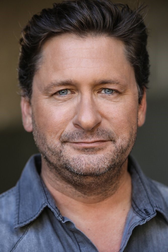Peter Holden biography, age and filmography