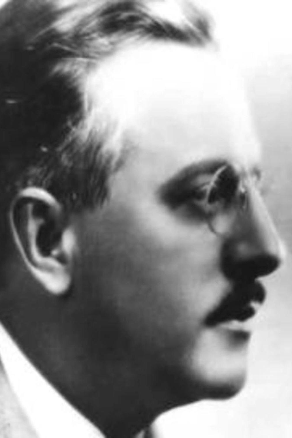 Scott Bradley Biography