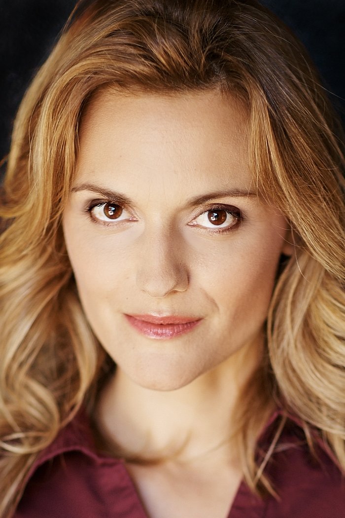 Patricia Summersett Biography