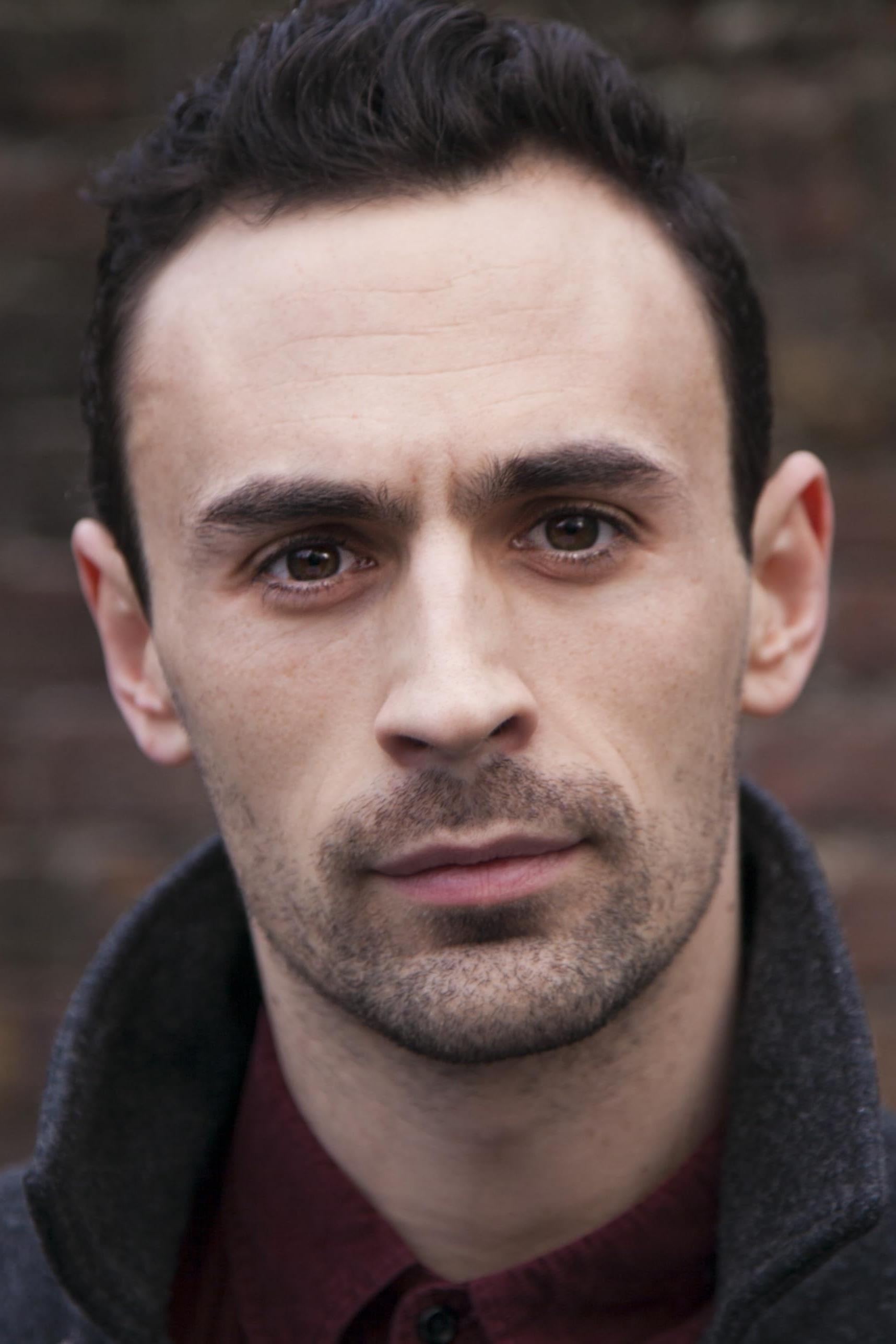 Alex Mugnaioni Biography