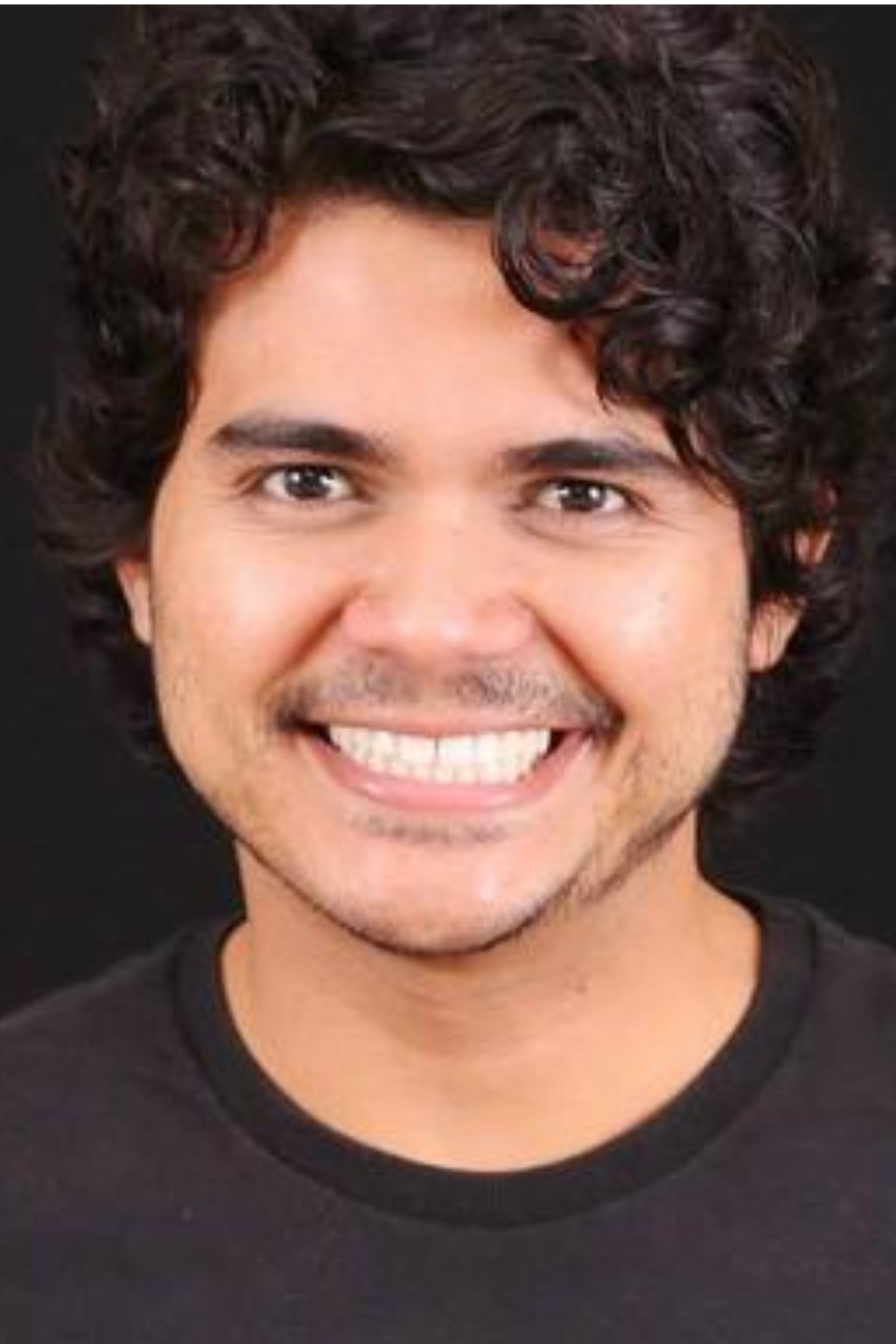 Bruce Brandão Biography