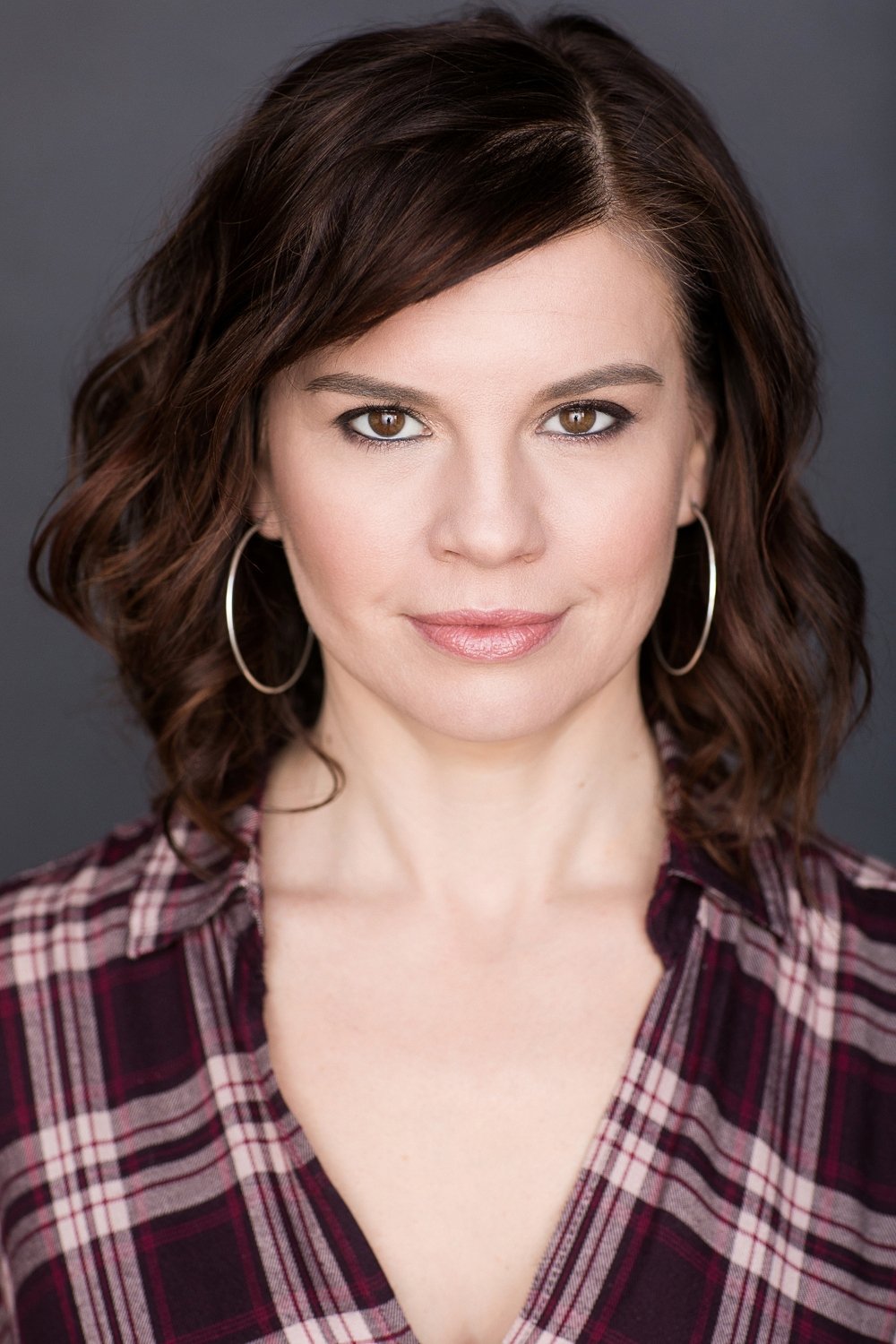 Amie Farrell Biography