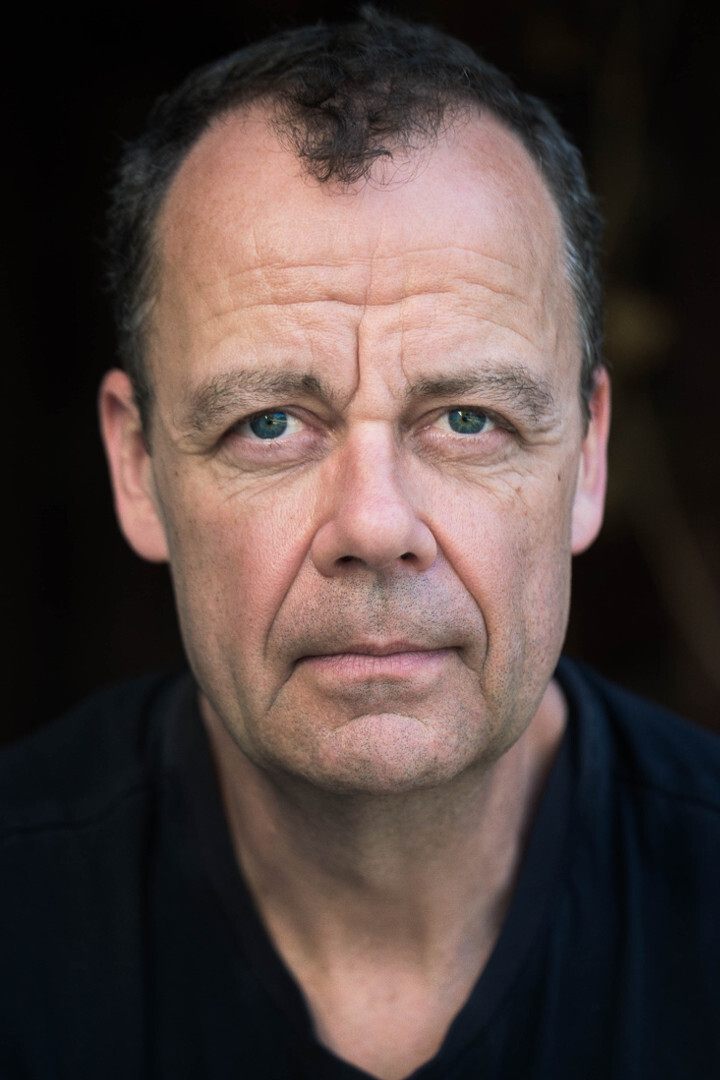Brian T. Finney biography, age and filmography