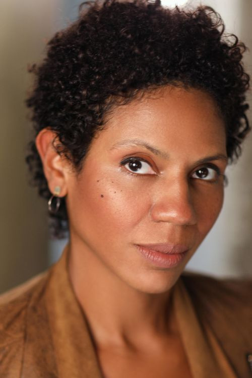 Lorna Lowe Biography