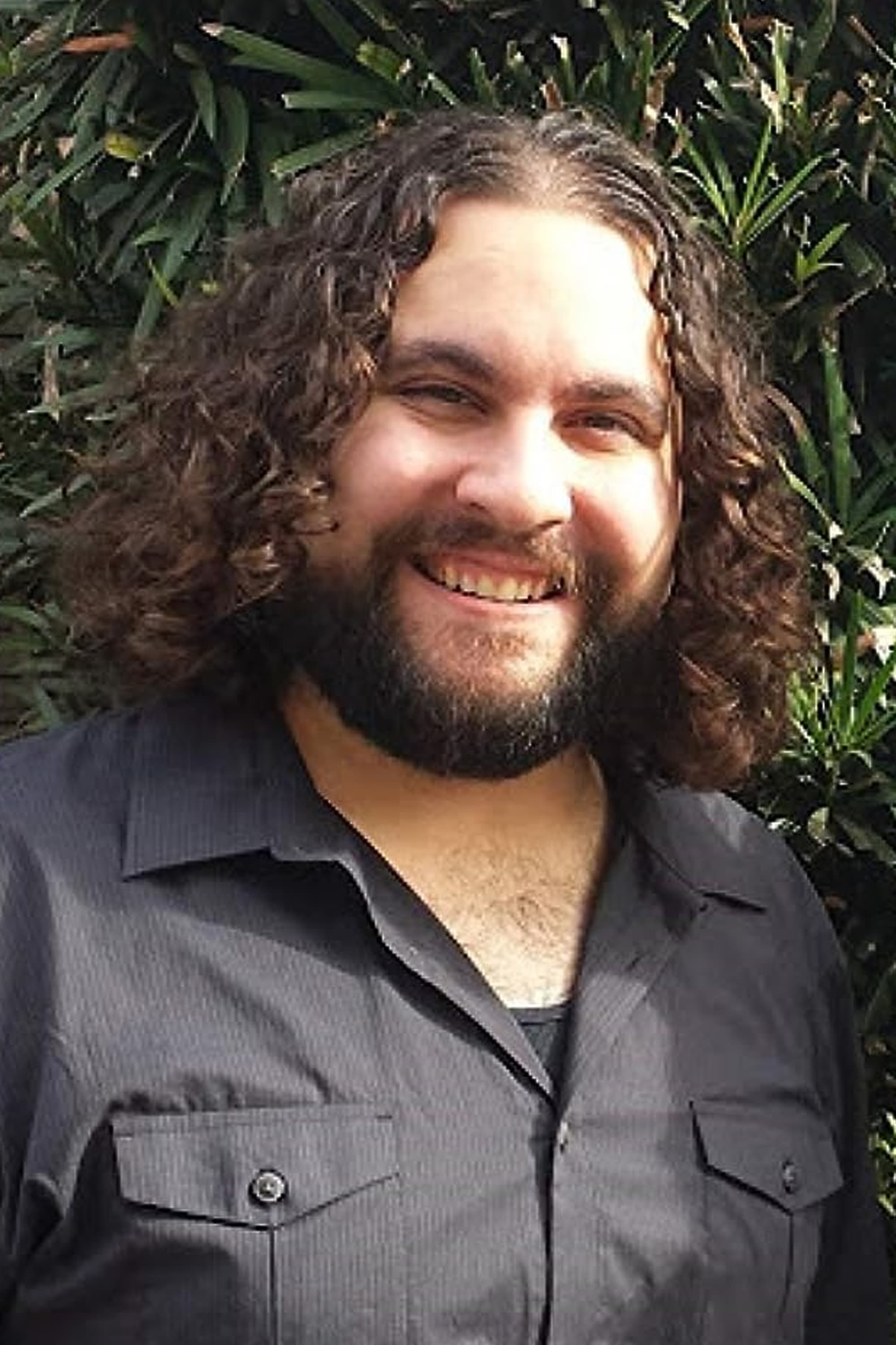 Dan Hernandez Biography