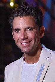 MIKA biography, age and filmography