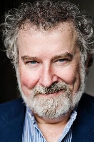 Paul Bradley biography, age and filmography