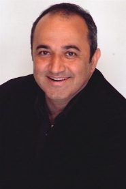 Kami Asgar biography, age and filmography