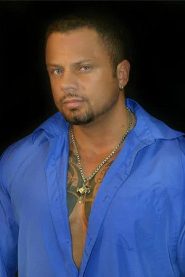 Raul Colon biography, age and filmography
