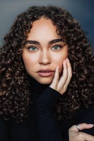 Bailey Bass biography, age and filmography