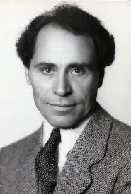 William Edmunds biography, age and filmography