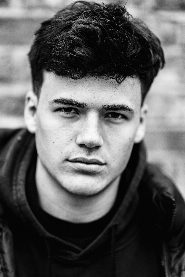 Jamie Flatters biography, age and filmography