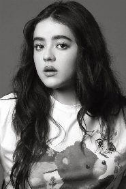Macarena Oz biography, age and filmography