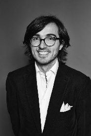 Efe Çakarel biography, age and filmography