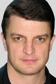 Evgeny Berezovsky biography, age and filmography
