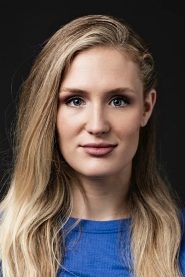 Holly Dowell biography, age and filmography