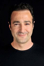 Fırat Doğruloğlu biography, age and filmography