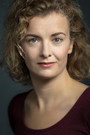 Lucy Russell biography, age and filmography