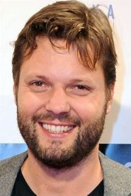 Peter Thorwarth biography, age and filmography