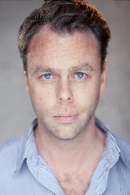 Bruce Mackinnon biography, age and filmography