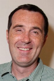 Kirk Wise biography, age and filmography