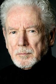 Tom Strauss biography, age and filmography