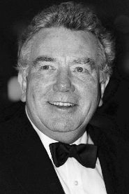 Albert Finney