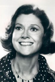 Elizabeth Wilson biography, age and filmography