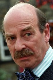 Denis Lill biography, age and filmography