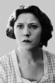 Lillian West biography, age and filmography