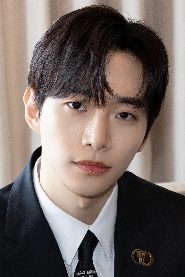Lee Jun-ho biography, age and filmography