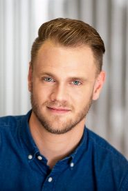 Matthew Ryan Burnett biography, age and filmography