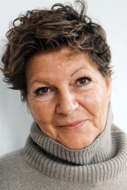 Simone Bär biography, age and filmography