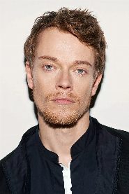 Alfie Allen