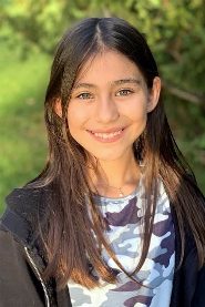 Manuela Mora biography, age and filmography