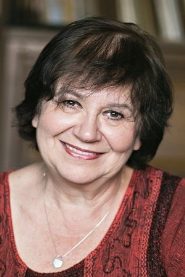 Kati Zsurzs biography, age and filmography