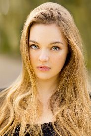 Chloé Booyens biography, age and filmography