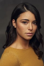 Nicole Muñoz biography, age and filmography