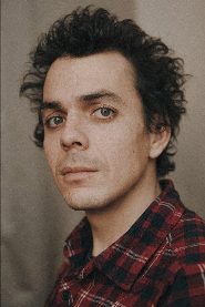 Carlos E. Lesmes biography, age and filmography