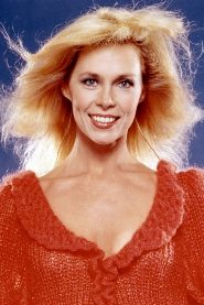 Elaine Joyce biography, age and filmography