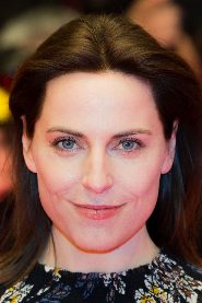 Antje Traue