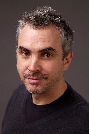 Alfonso Cuarón biography, age and filmography