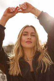 Beccy Jones biography, age and filmography