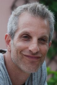 Jon Sklaroff biography, age and filmography
