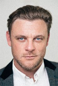 Kris Johnson biography, age and filmography